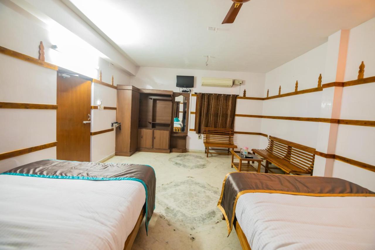 Hotel Sp Grand Karur  외부 사진