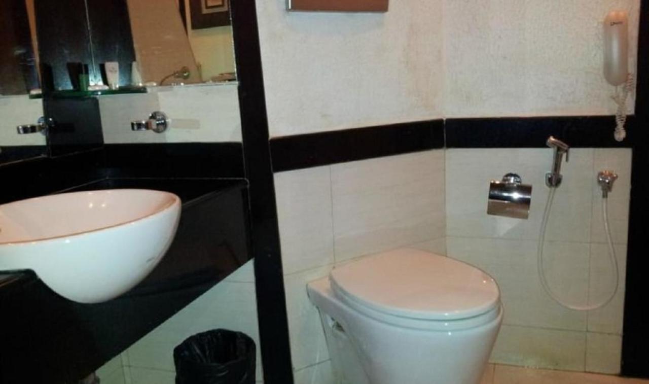 Hotel Sp Grand Karur  외부 사진